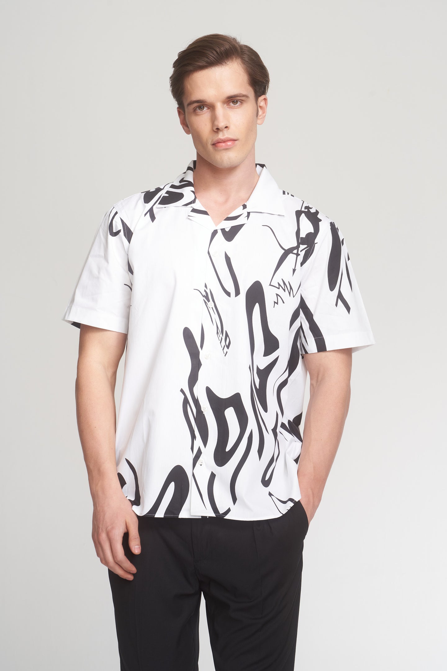 White - Black Oversized Weekend Shirt